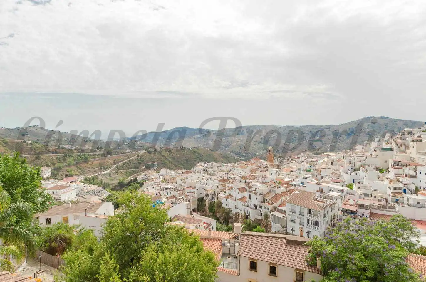 Vista exterior de Piso en venta en Cómpeta con Terraza y Amueblado