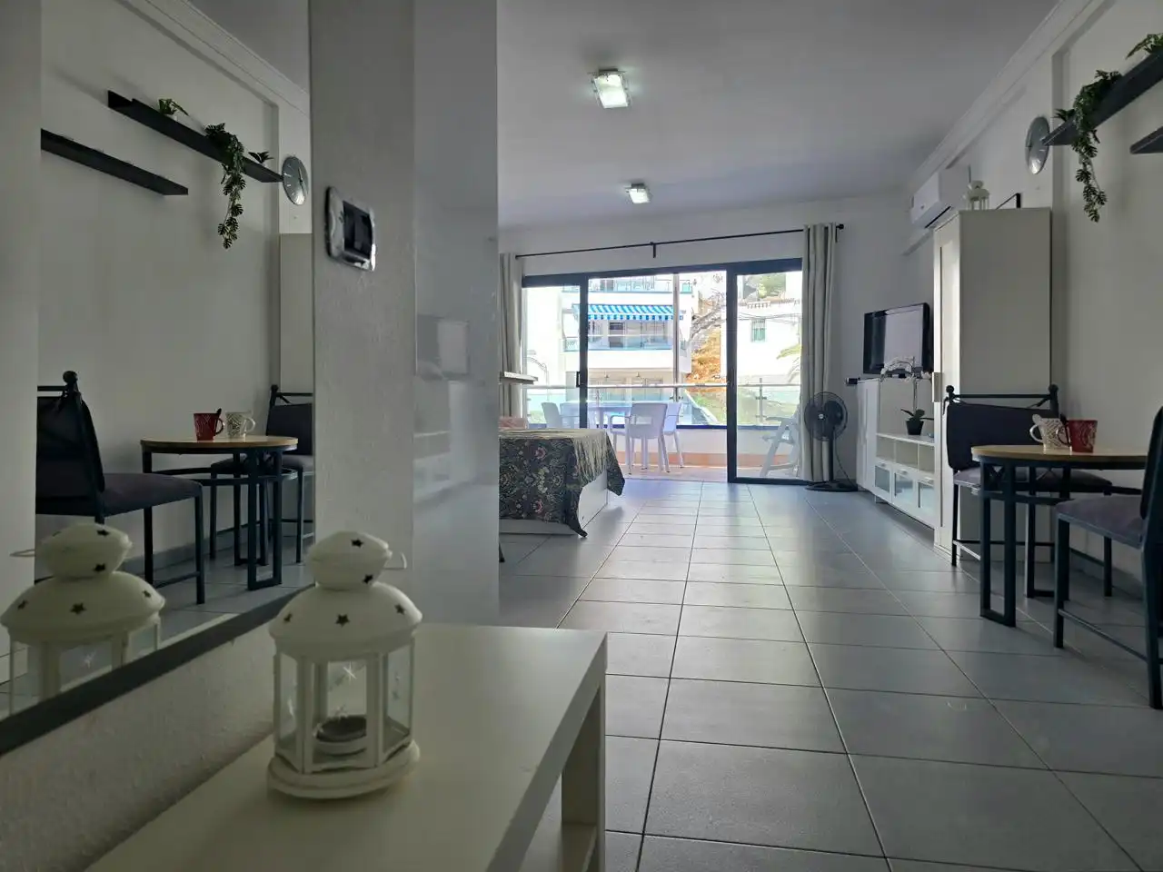 Estudi amb ascensor de lloguer a Avenida de las Artes, imagen 14