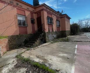 Exterior view of House or chalet for sale in  Córdoba Capital  with Private garden, Parquet flooring and Terrace