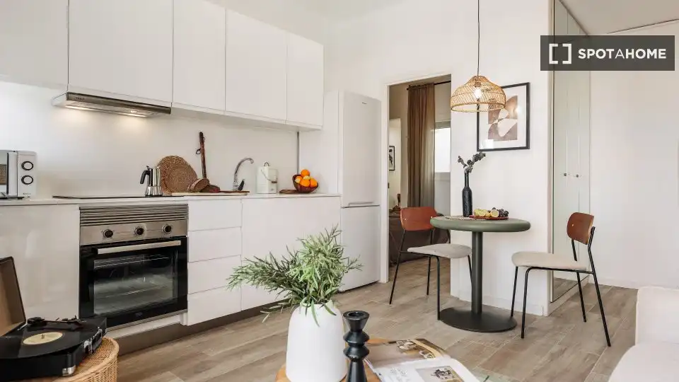 Kitchen of Flat for rent in Barcelona  with Air Conditioner, Heating and Furnished