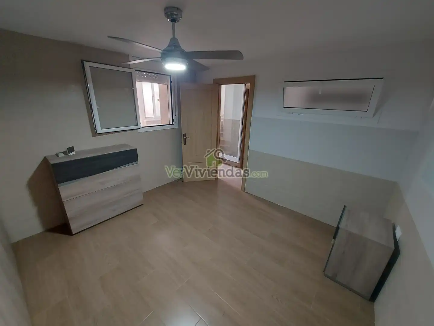 Habitación de Planta baja en venta en Castellar del Vallès con Terraza, Horno y Internet
