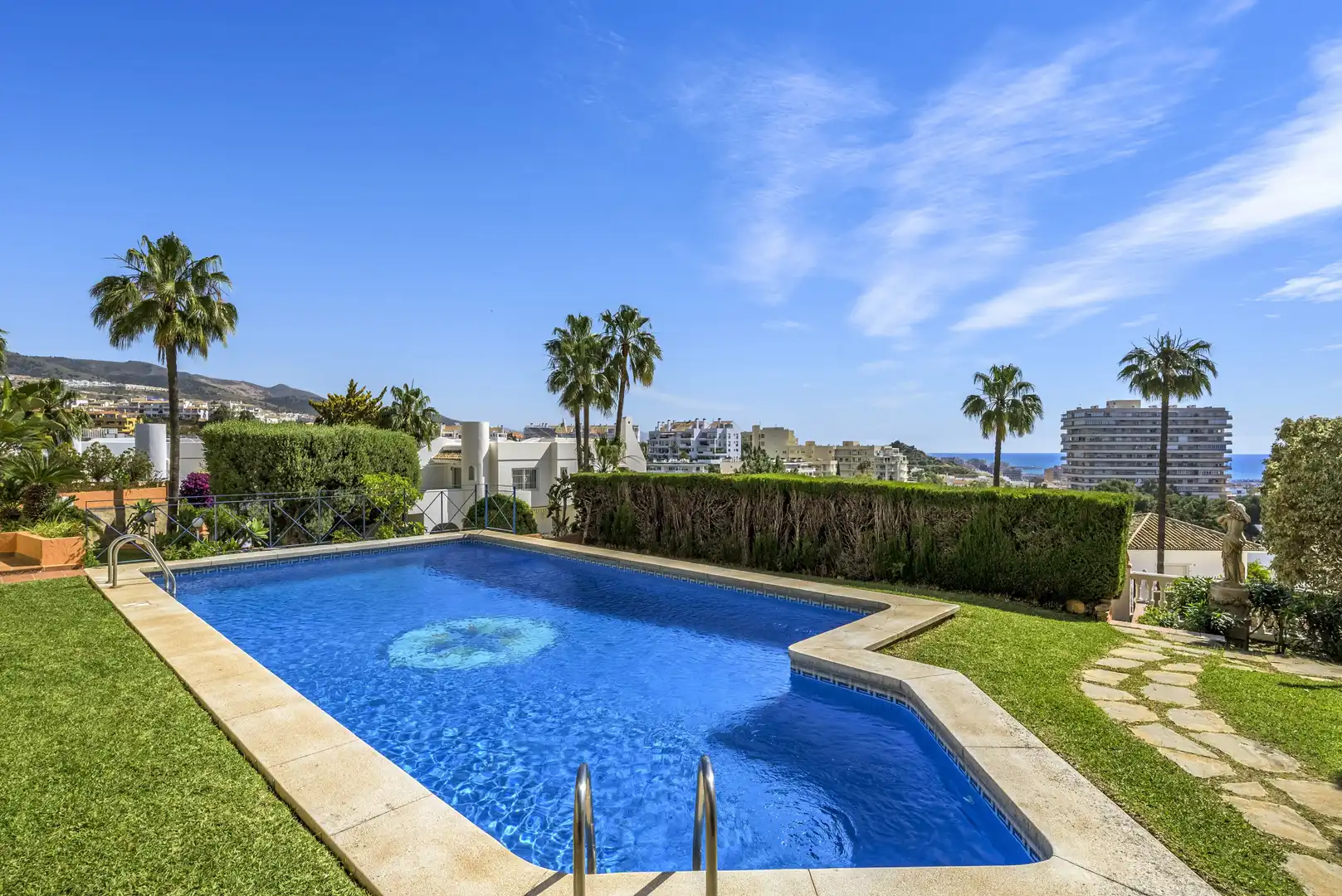 Casa amb piscina en venda a Torrequebrada, imagen 6