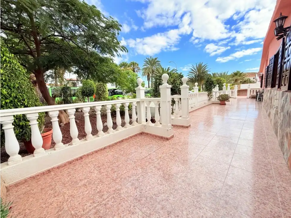Terrassa de Casa o xalet en venda en Arona amb Terrassa, Piscina i Moblat