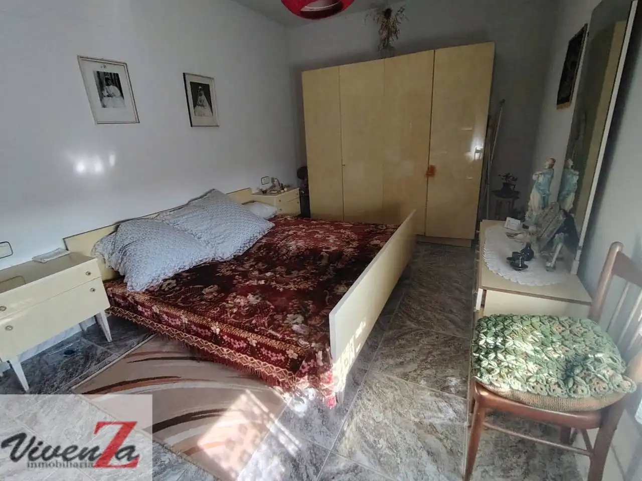 Dormitori de Casa o xalet en venda en Zamora Capital  amb Calefacció, Jardí privat i Terrassa