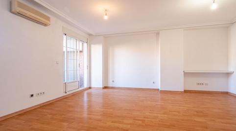 Photo 4 of Flat for sale in Calle Campoamor, L'Illa Perduda, Valencia