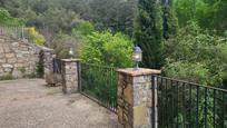 Jardí de Finca rústica en venda en Sant Joan Les Fonts amb Aire condicionat, Calefacció i Jardí privat