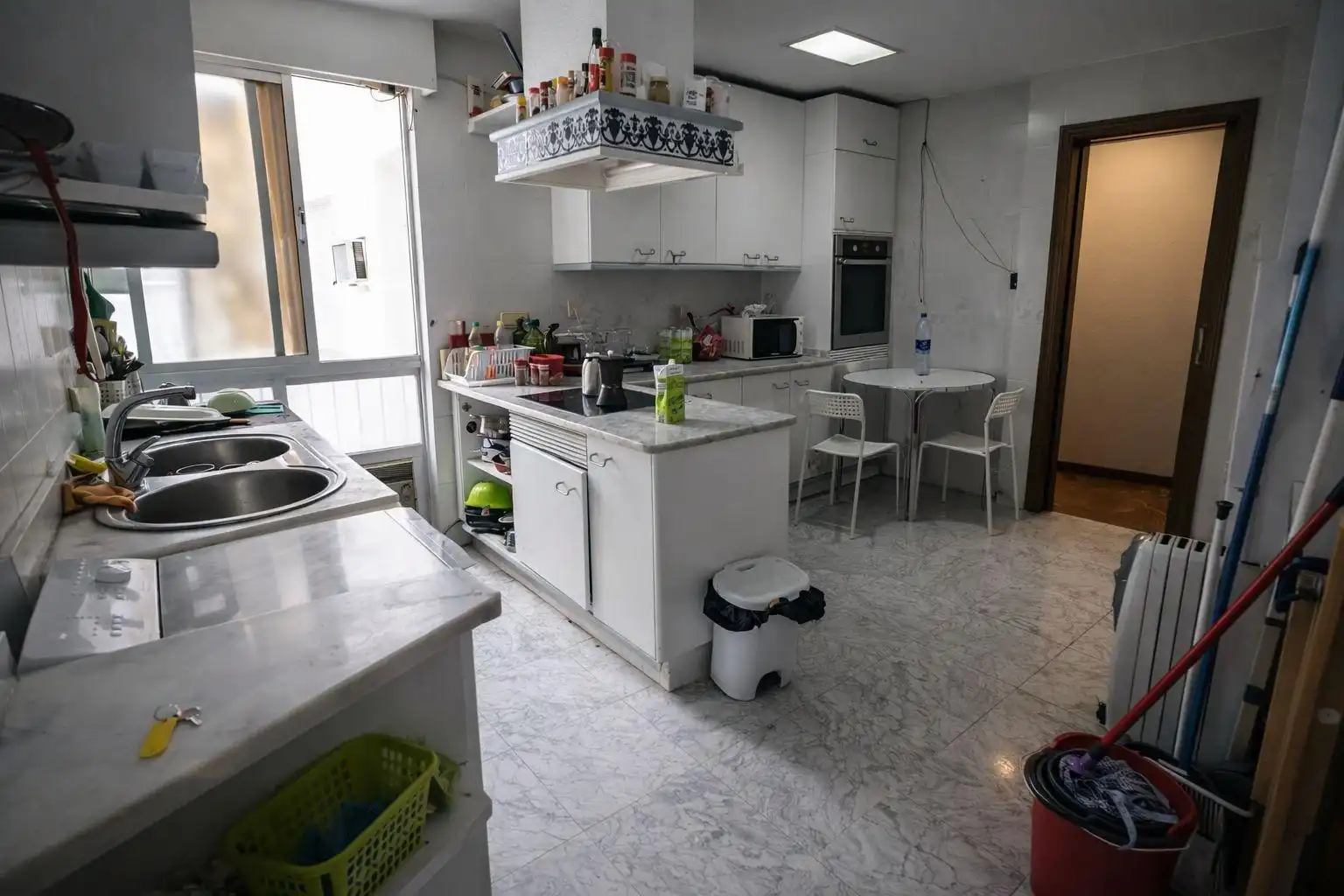 Kitchen of Attic for sale in Sevilla  with Air Conditioner and Terrace