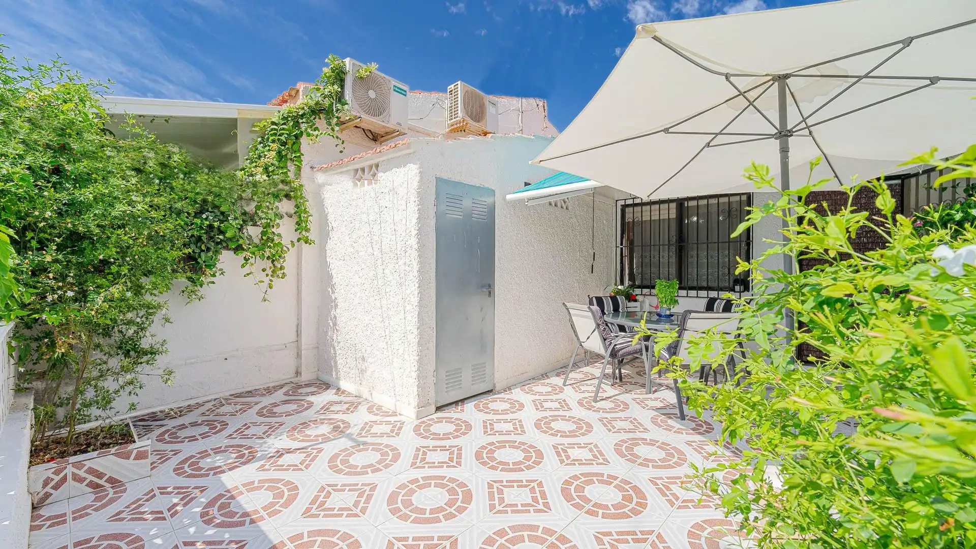 Terraza de Casa o chalet en venta en Torrevieja con Jardín privado, Terraza y Trastero