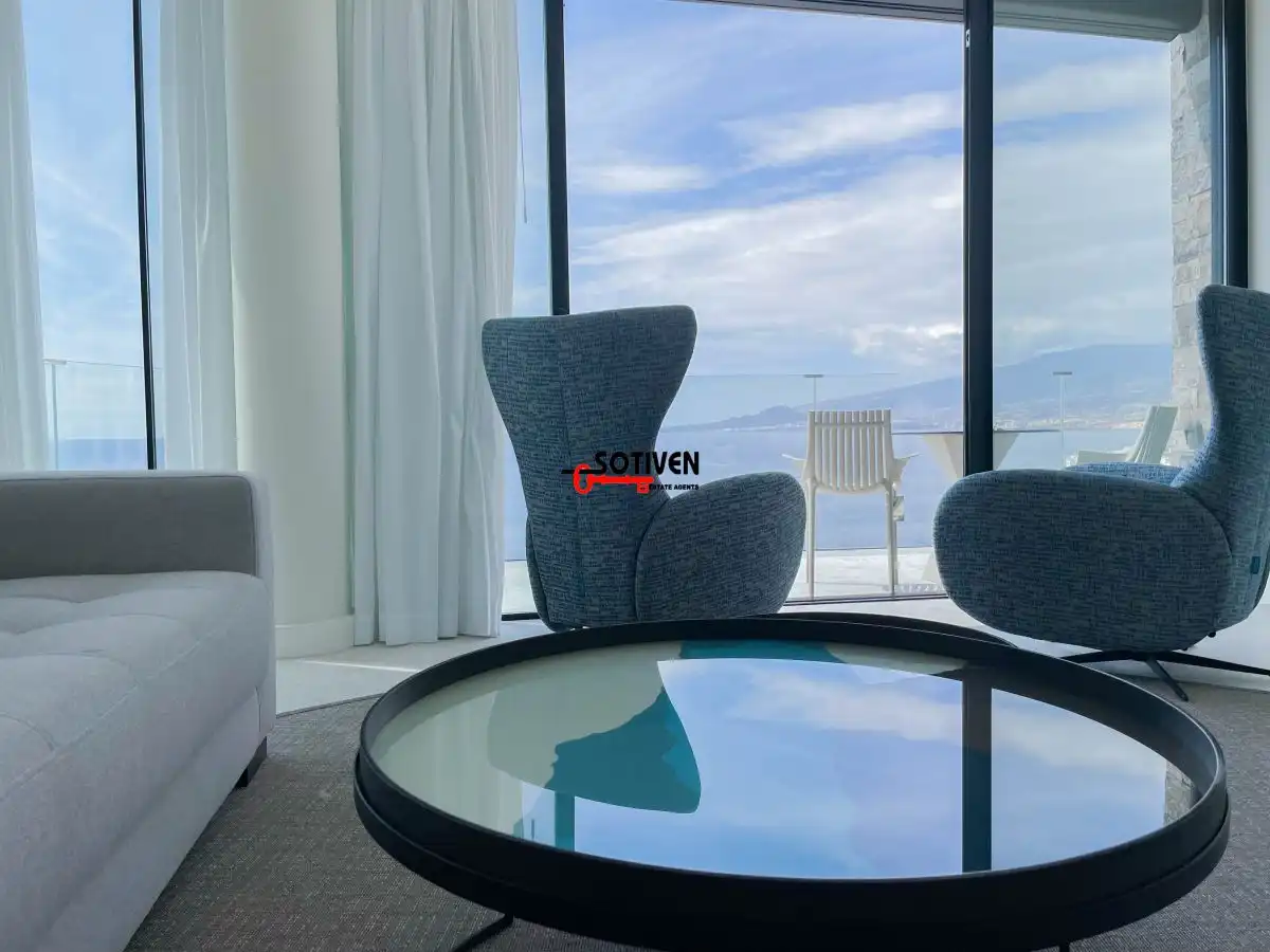Sala de estar de Casa o chalet de alquiler en El Rosario con Terraza y Piscina