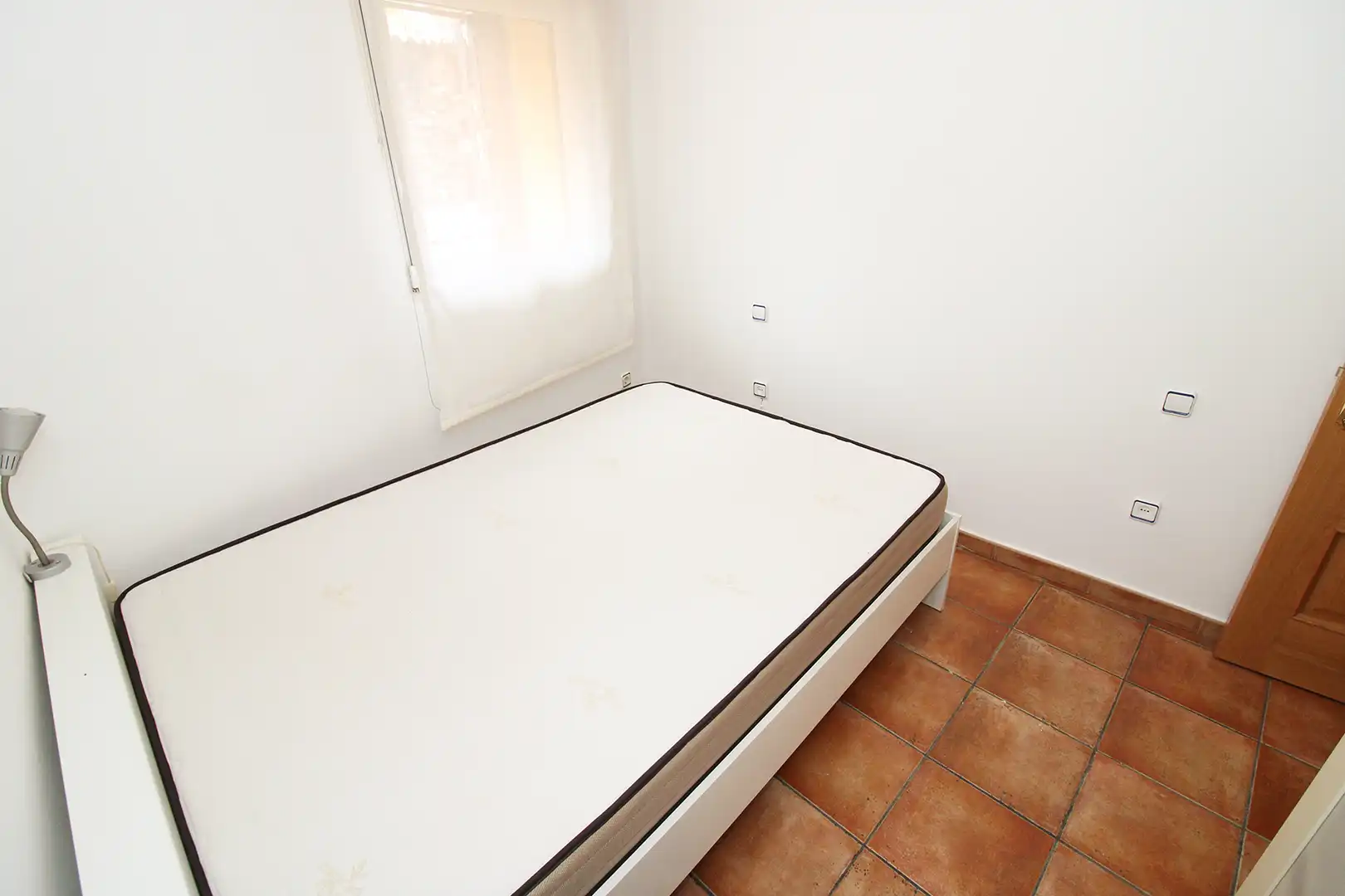 Habitación de Casa adosada en venta en El Atazar con Calefacción, Terraza y Trastero