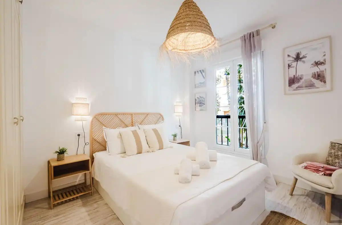 Bedroom of Ground floor for sale in Marbella  with Air Conditioner, Heating and Private garden