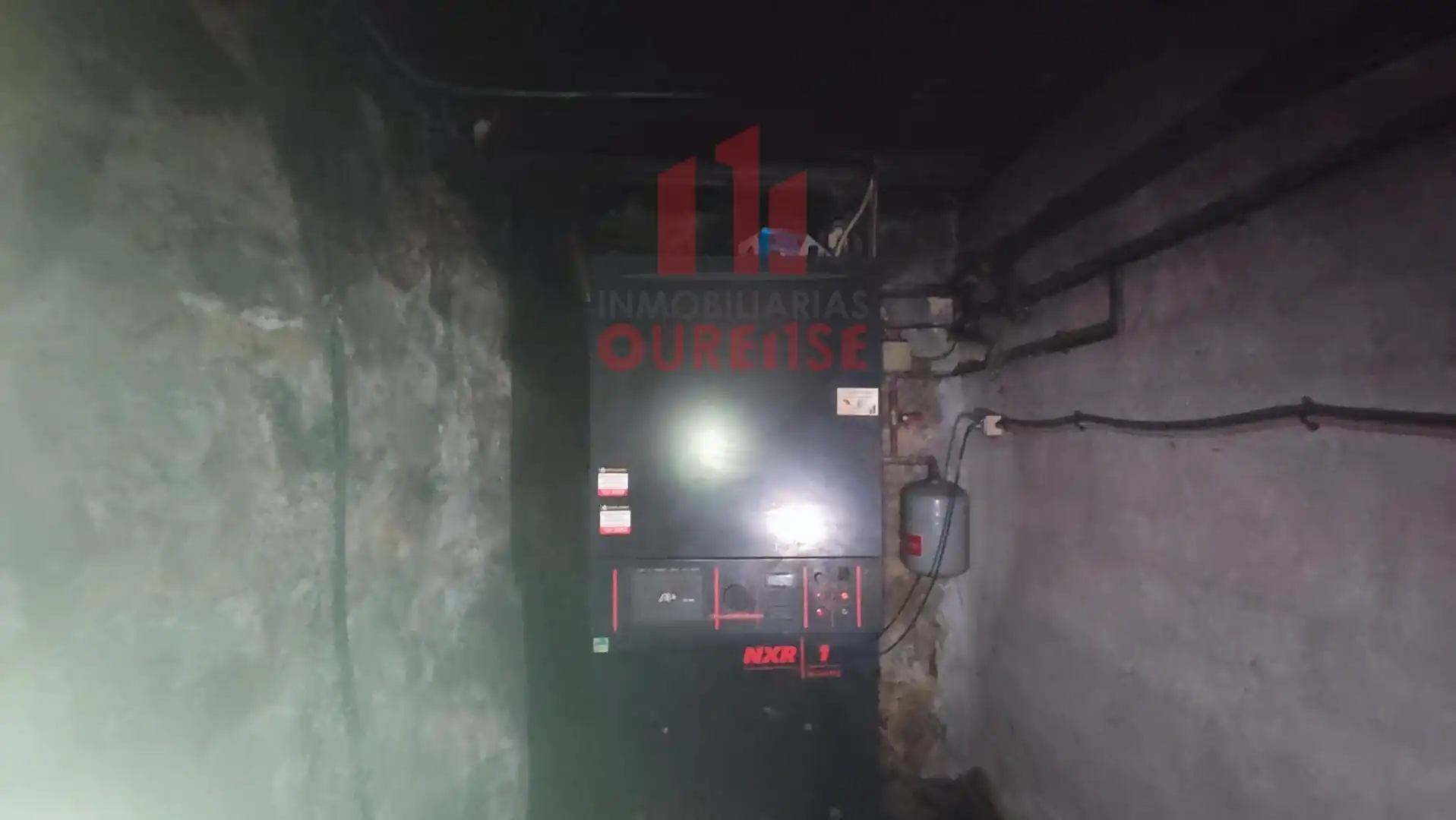 Casa o xalet en venda en Ourense Capital  amb Calefacció i Balcó