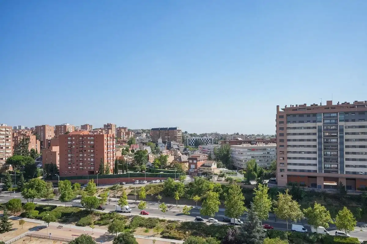 Exterior view of Duplexes for rent in Madrid  with Air Conditioner, Heating and Terrace