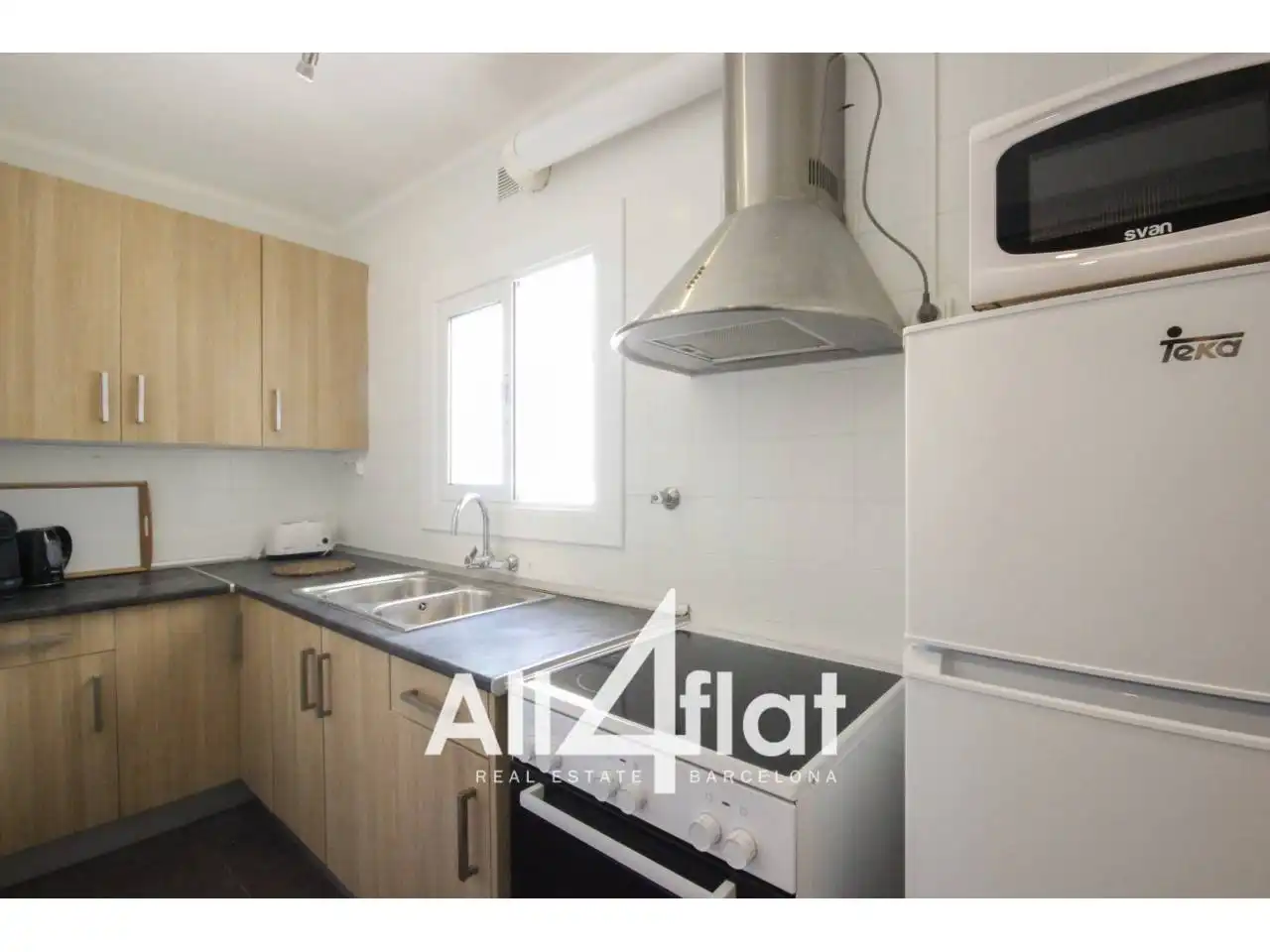Küche von Wohnung zur Miete in L'Hospitalet de Llobregat mit Klimaanlage, Heizung und Möbliert