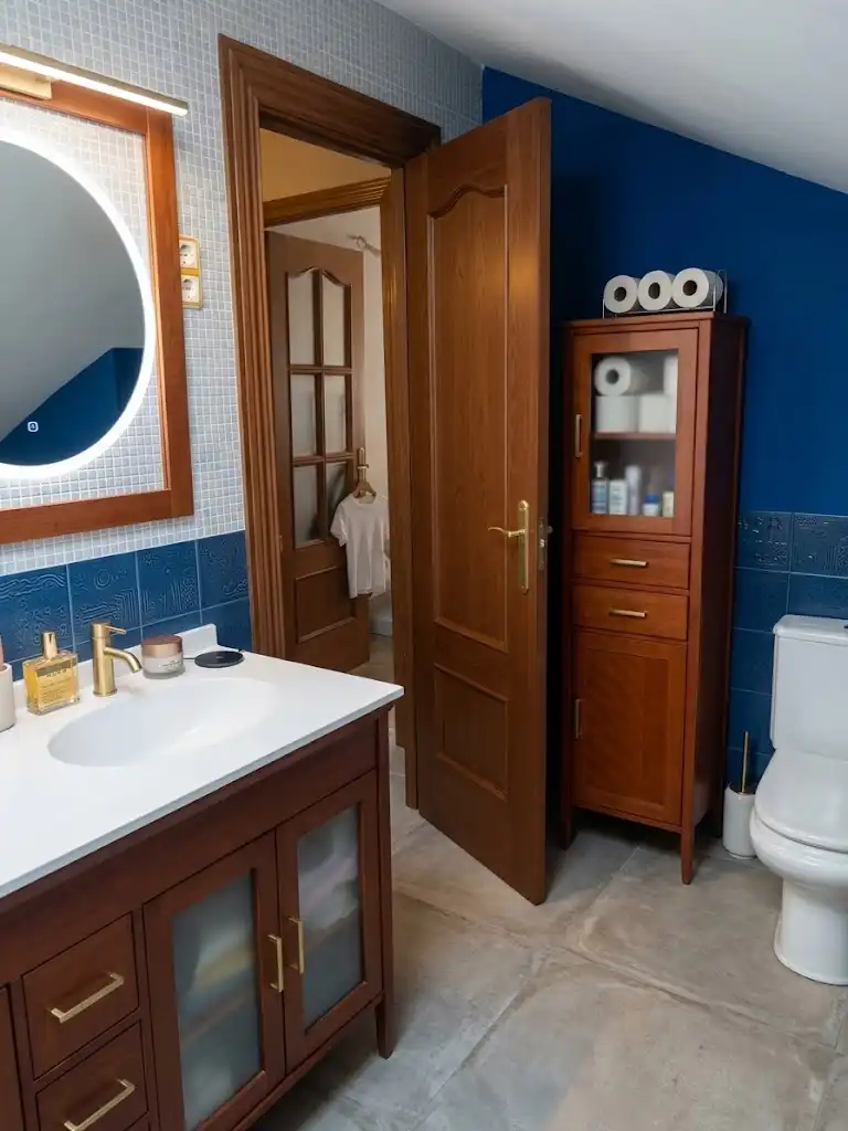 Casa aparellada amb terrassa en venda a Villanueva de la Cañada ciudad, imagen 25