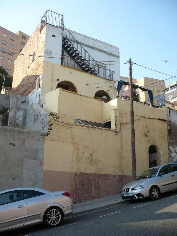 Casa o chalet en venta en  C/ Anselm de Riu, Singuerlín