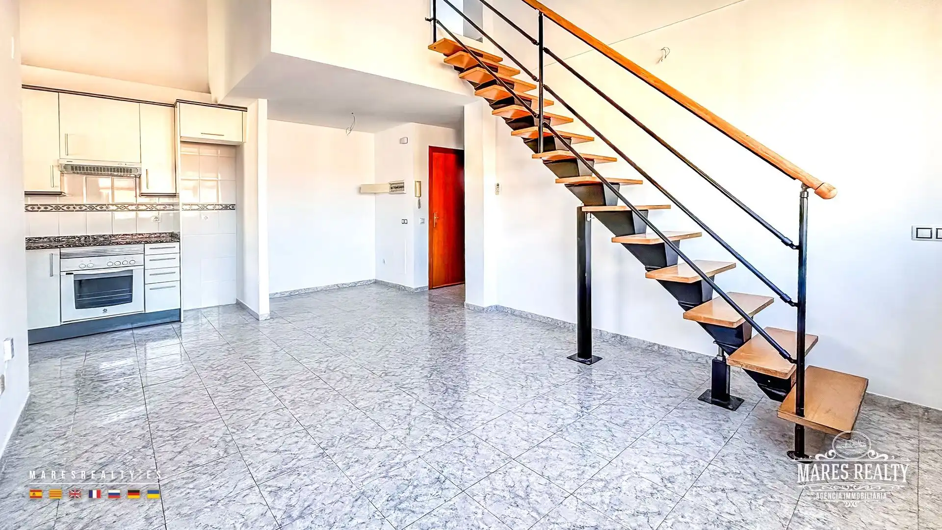 Penthouse mit Aufzug zum Verkauf in Fenals, imagen 3