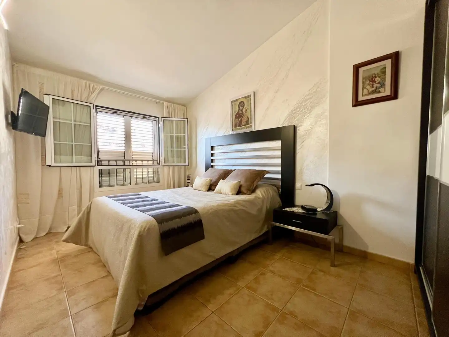 Dormitori de Casa o xalet en venda en Mogán amb Aire condicionat, Terrassa i Traster