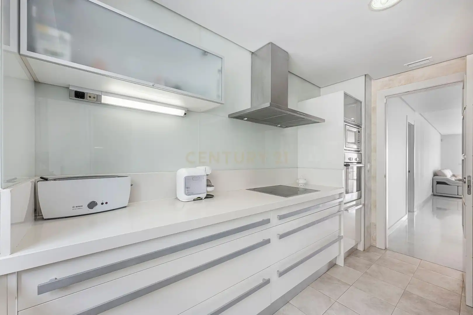 Cuina de Apartament en venda en Marbella amb Aire condicionat, Traster i Forn