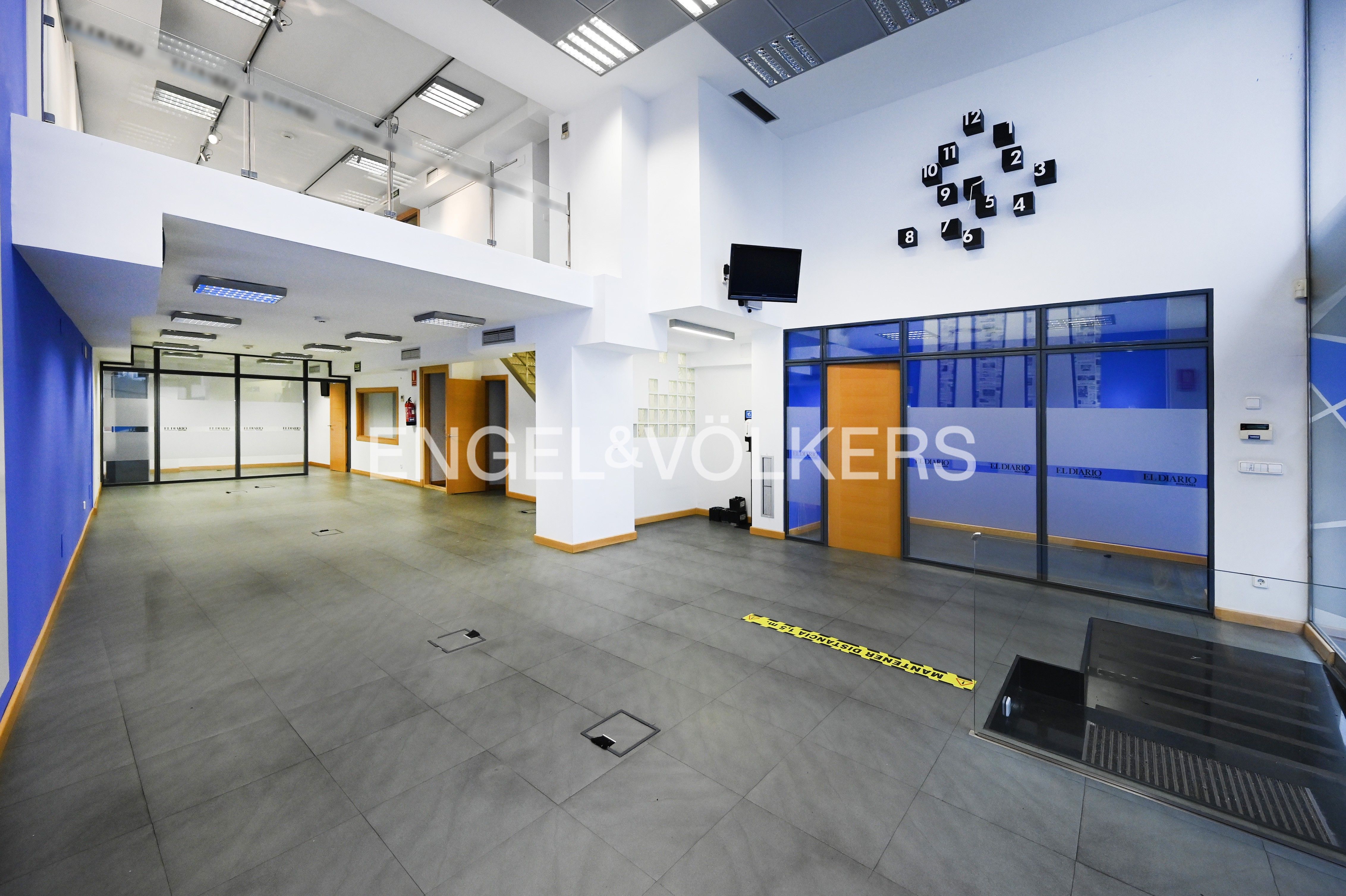 Loft for sale in Torrelavega   with Air Conditioner and Heating