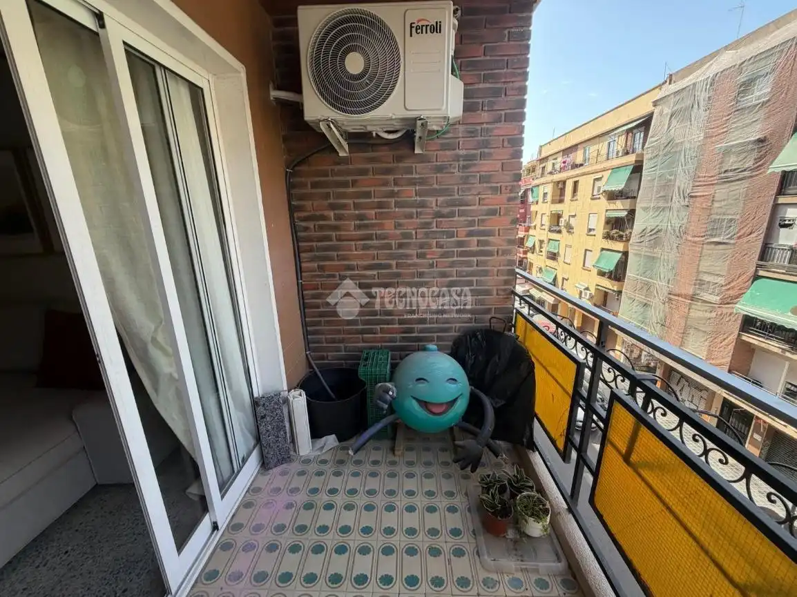 Terrassa de Pis en venda en Valencia