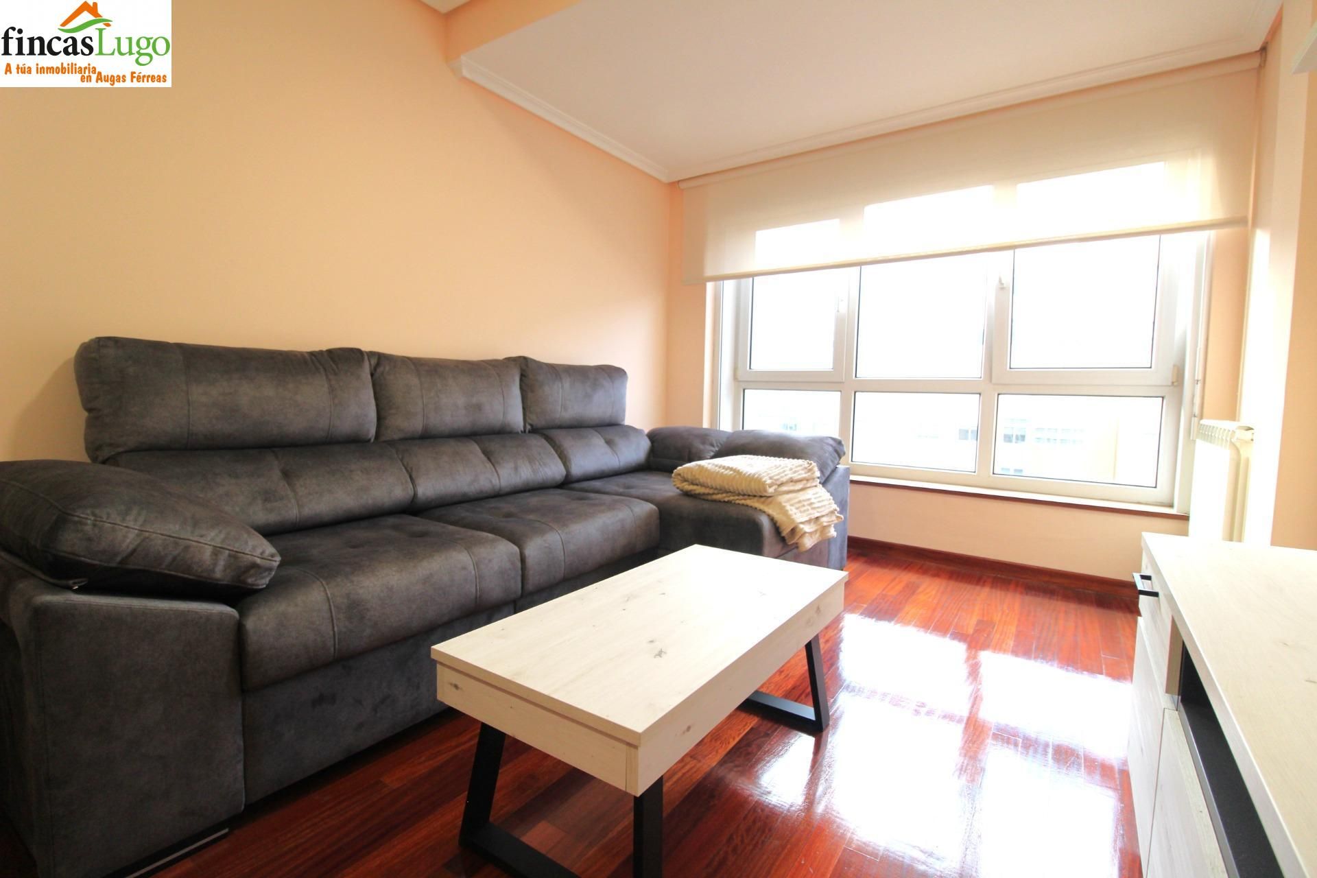 Living room of Flat to rent in Lugo Capital  with Heating and Storage room