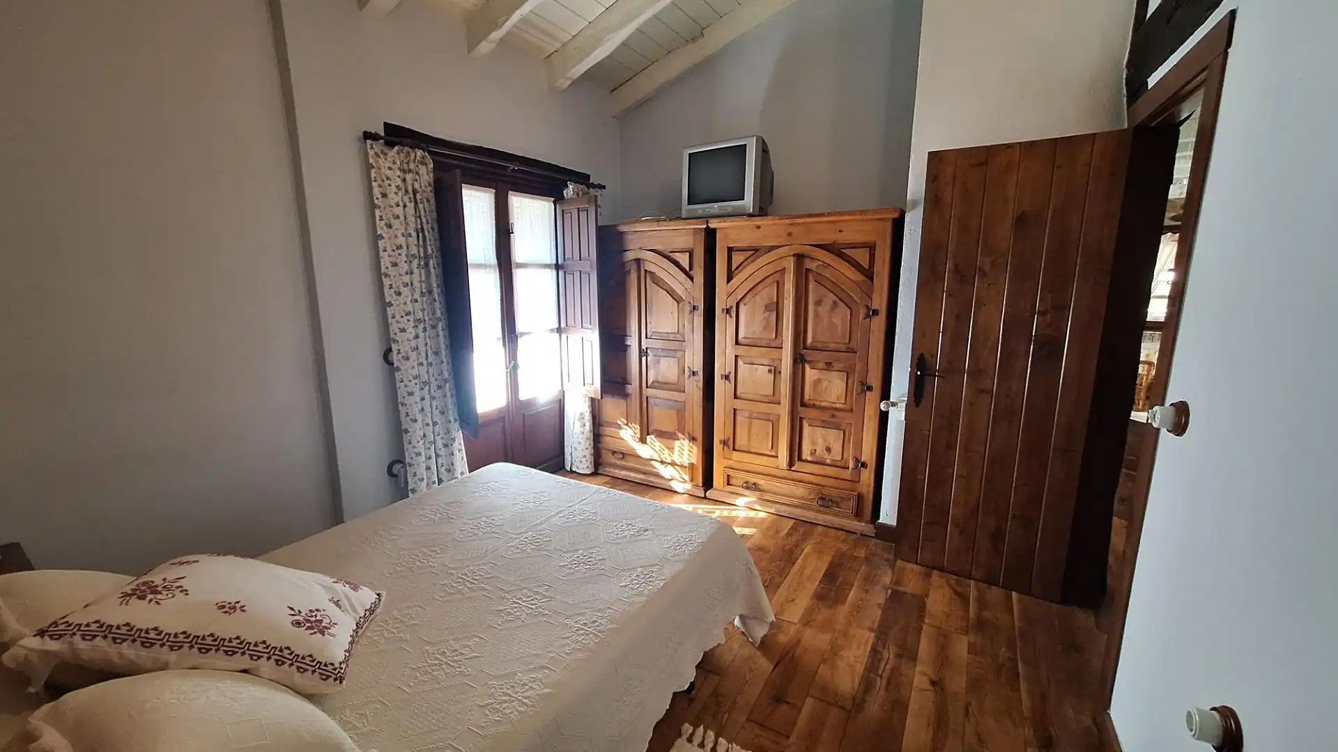Habitación de Casa o chalet en venta en Camaleño con Calefacción, Trastero y Balcón