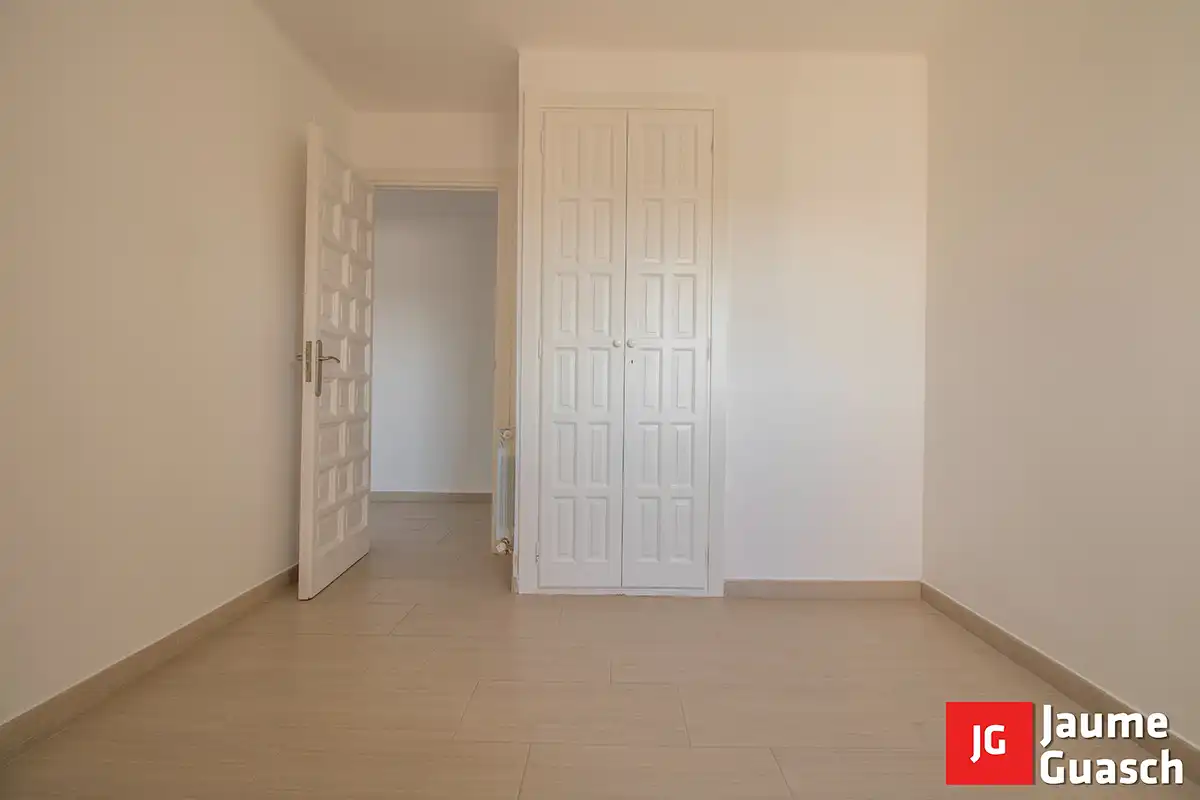 Schlafzimmer von Wohnung zum Verkauf in Torredembarra mit Heizung, Terrasse und Alarm