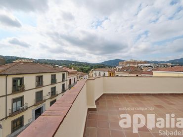 Adosado en venta en Sentmenat