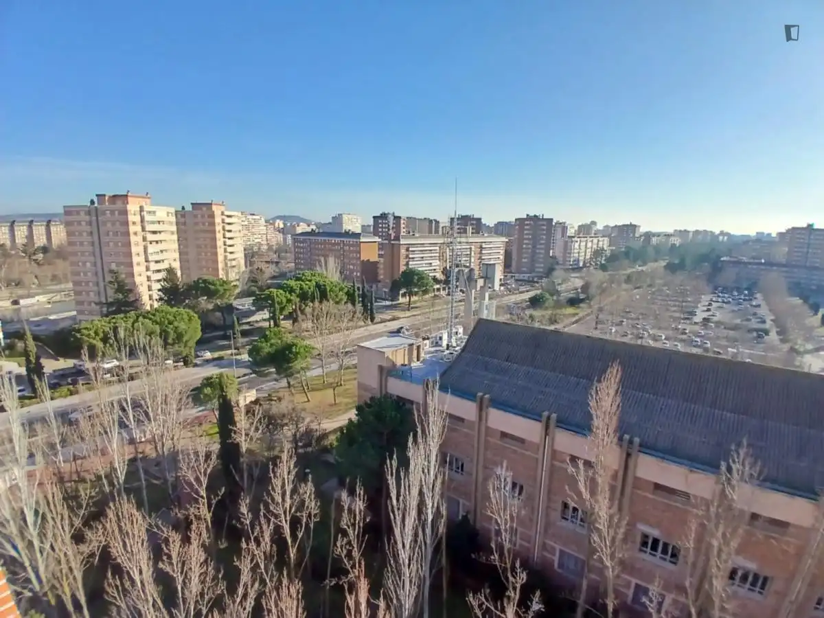 Vista exterior de Apartament per a compartir en Valladolid amb Moblat, Forn i Rentadora