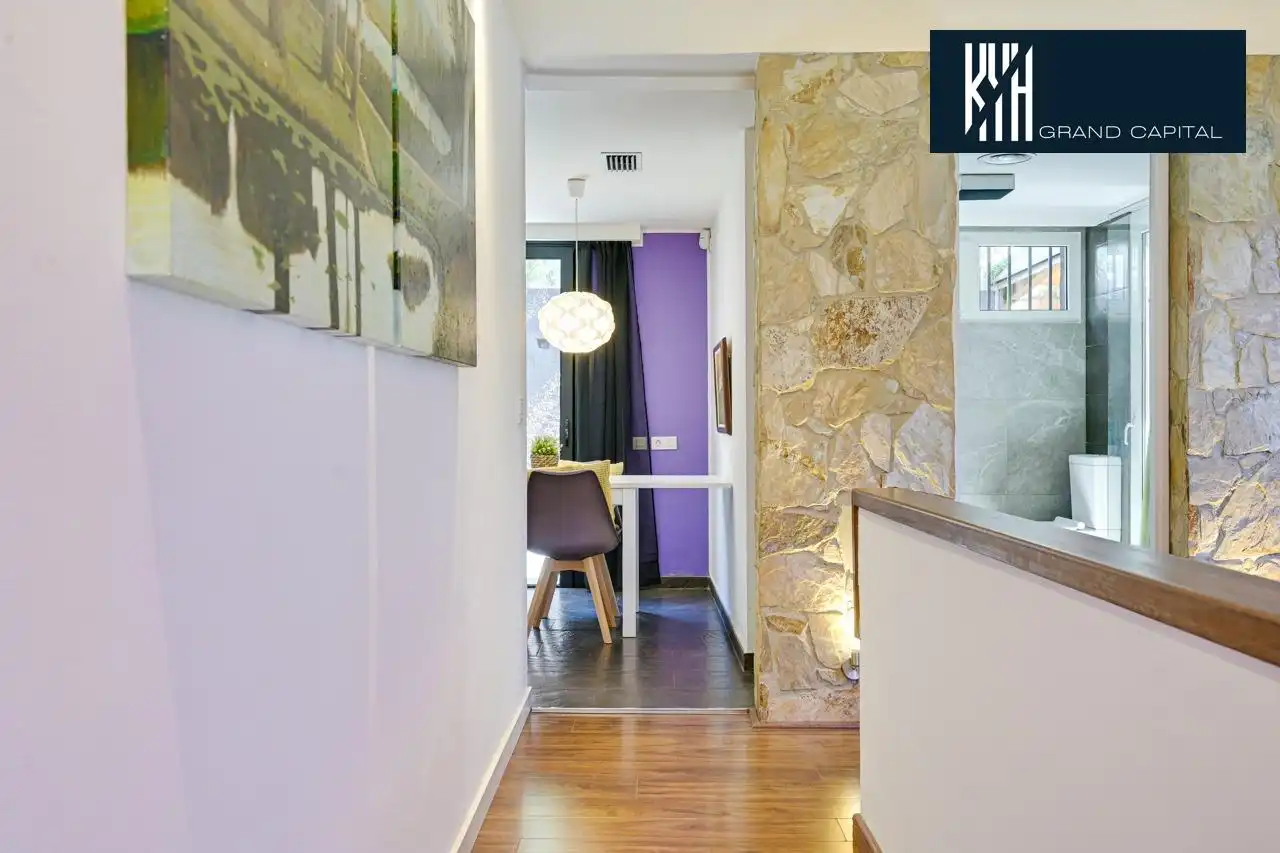 Detached house with pool for sale in Carrer Carrer Alexandria, imagen 37