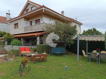 Haus mit Balkon zum Verkauf in Barbadás