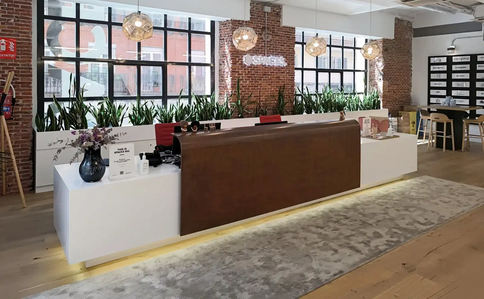 Büro zur Miete in Madrid mit Klimaanlage, Heizung und Möbliert