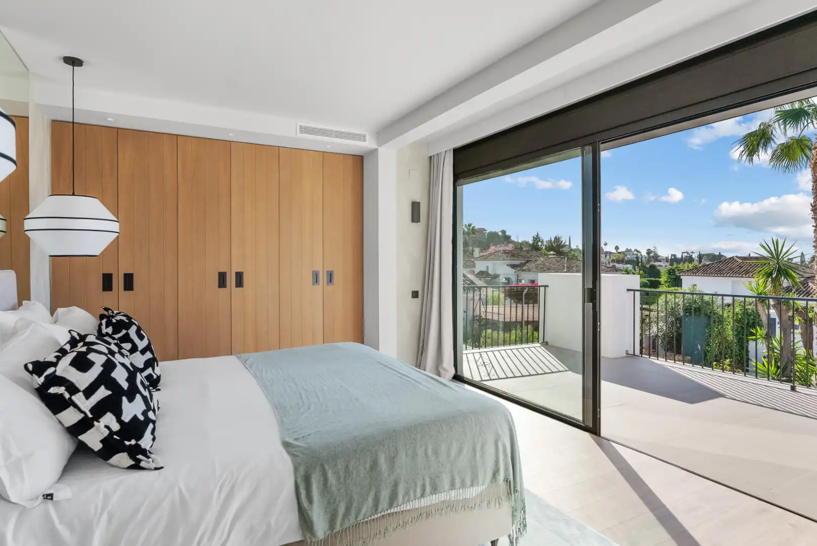 Villa mit Pool zum Verkauf in Nueva Andalucía, imagen 18