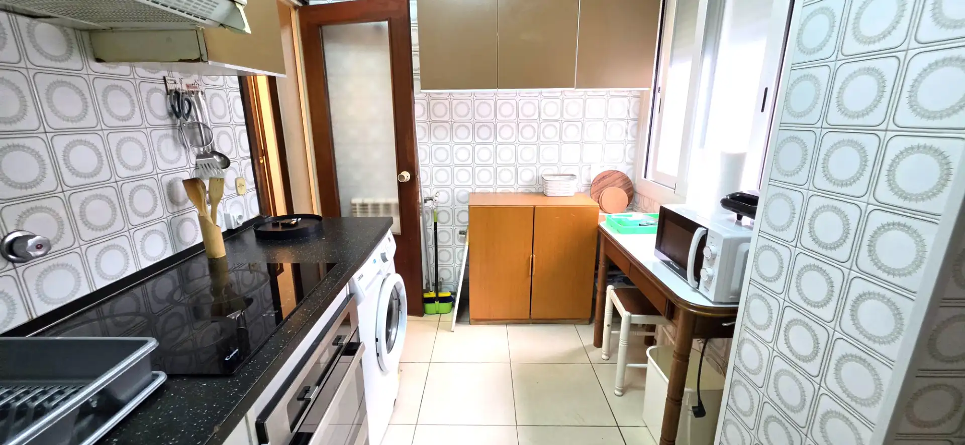 Kitchen of Flat for rent in Bilbao   with Heating, Parquet flooring and Furnished