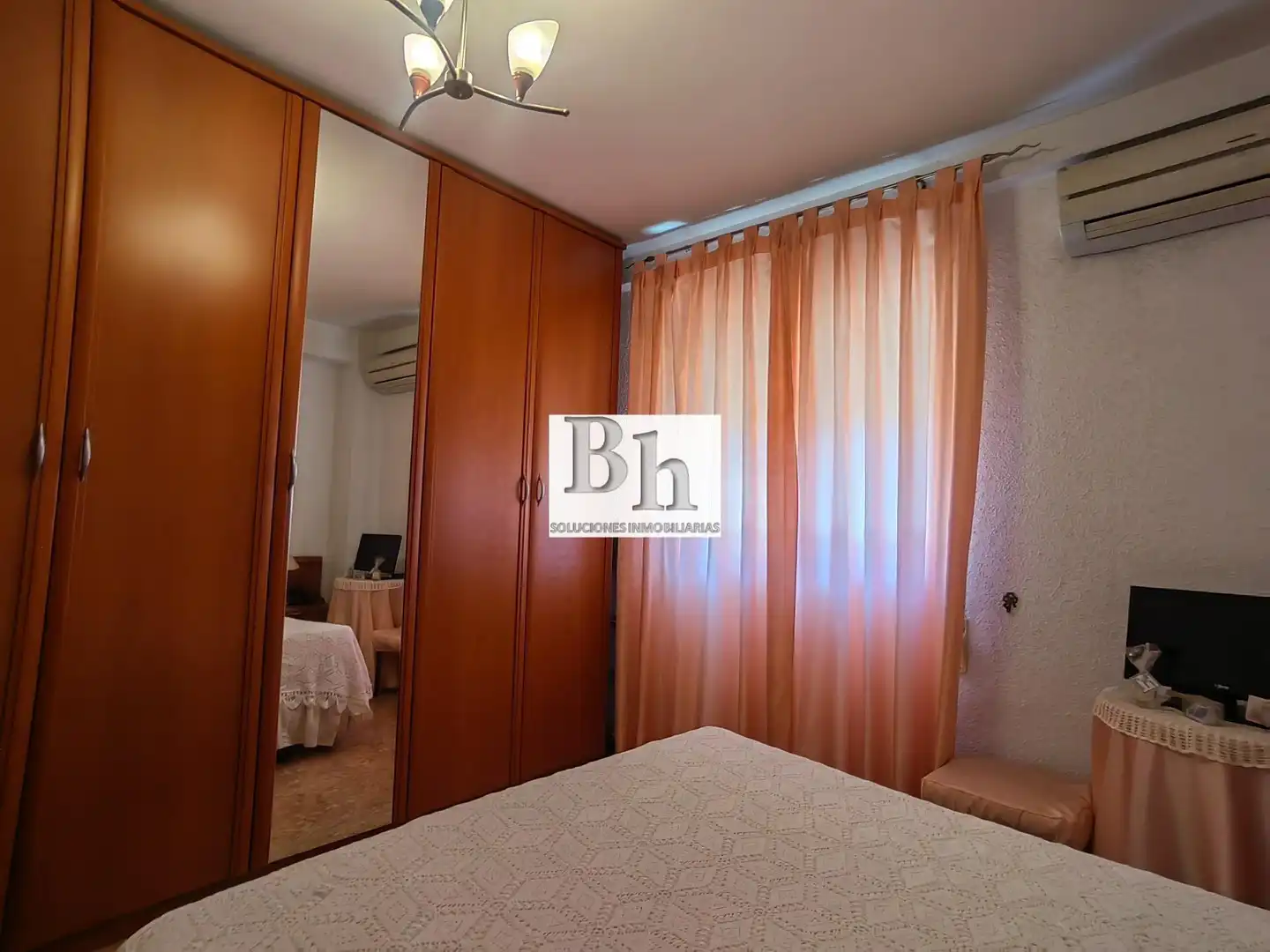 Habitación de Piso en venta en Málaga con Aire acondicionado
