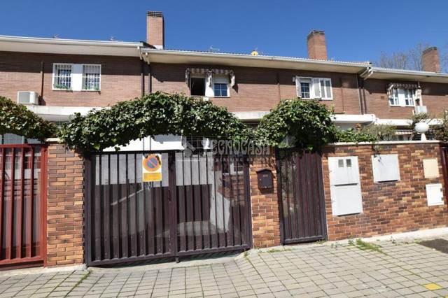 Casa adosada en Venta en Getafe Norte