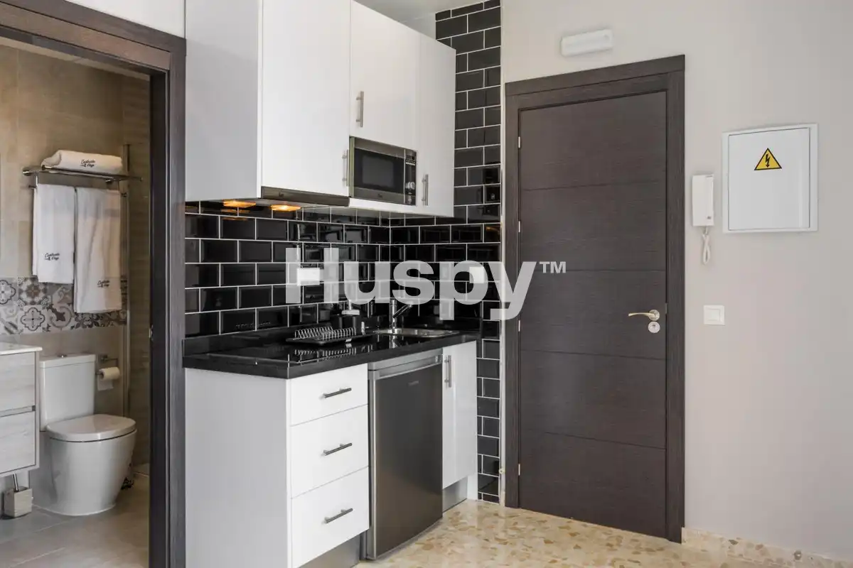 Mixed residential for sale in Calle Chiriva, imagen 11