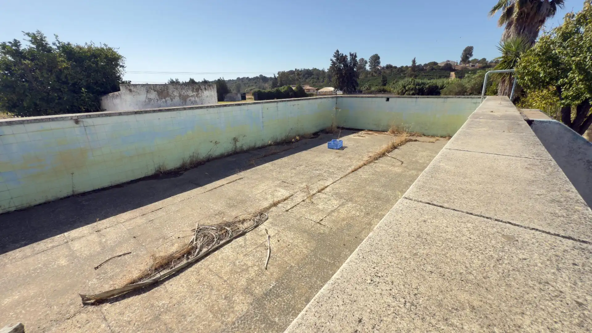 Piscina de Finca rústica en venda en Gibraleón amb Aire condicionat, Jardí privat i Terrassa