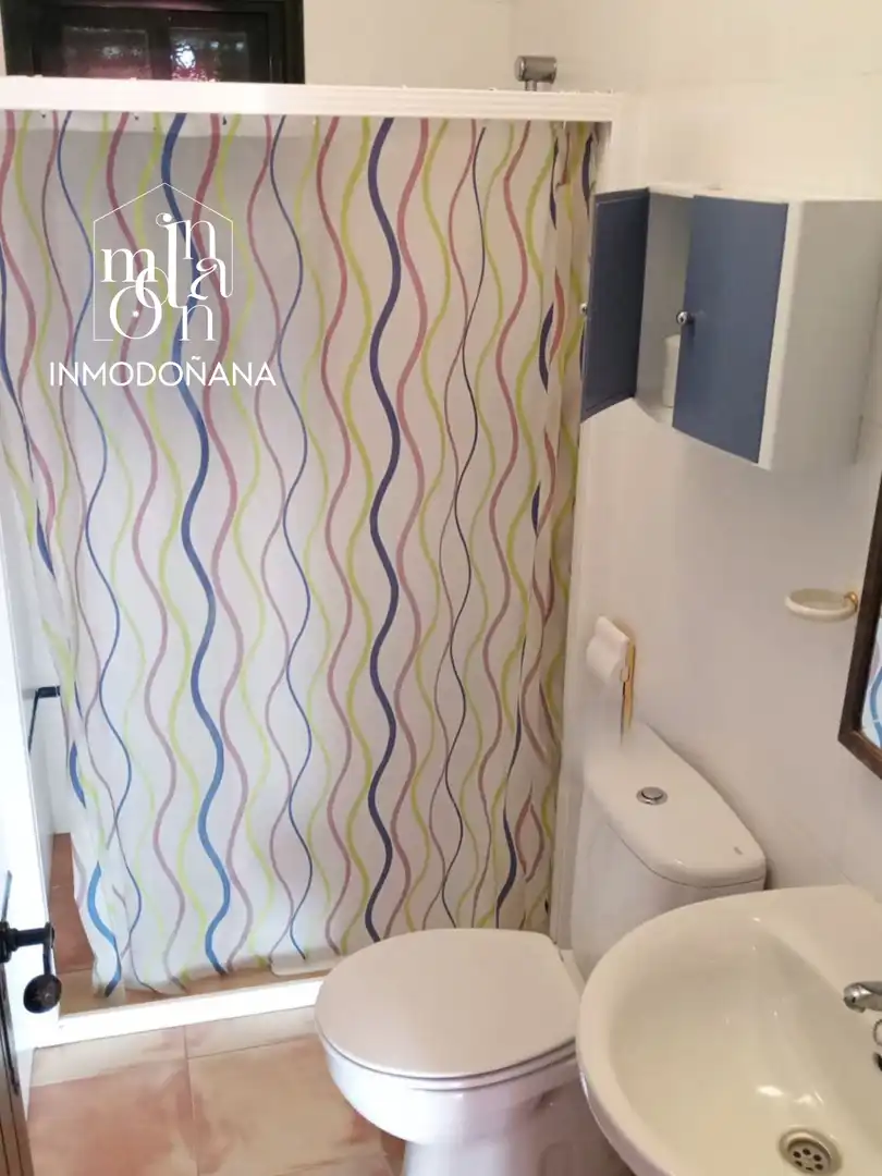 Baño de Casa adosada en venta en Almonte con Terraza y Amueblado
