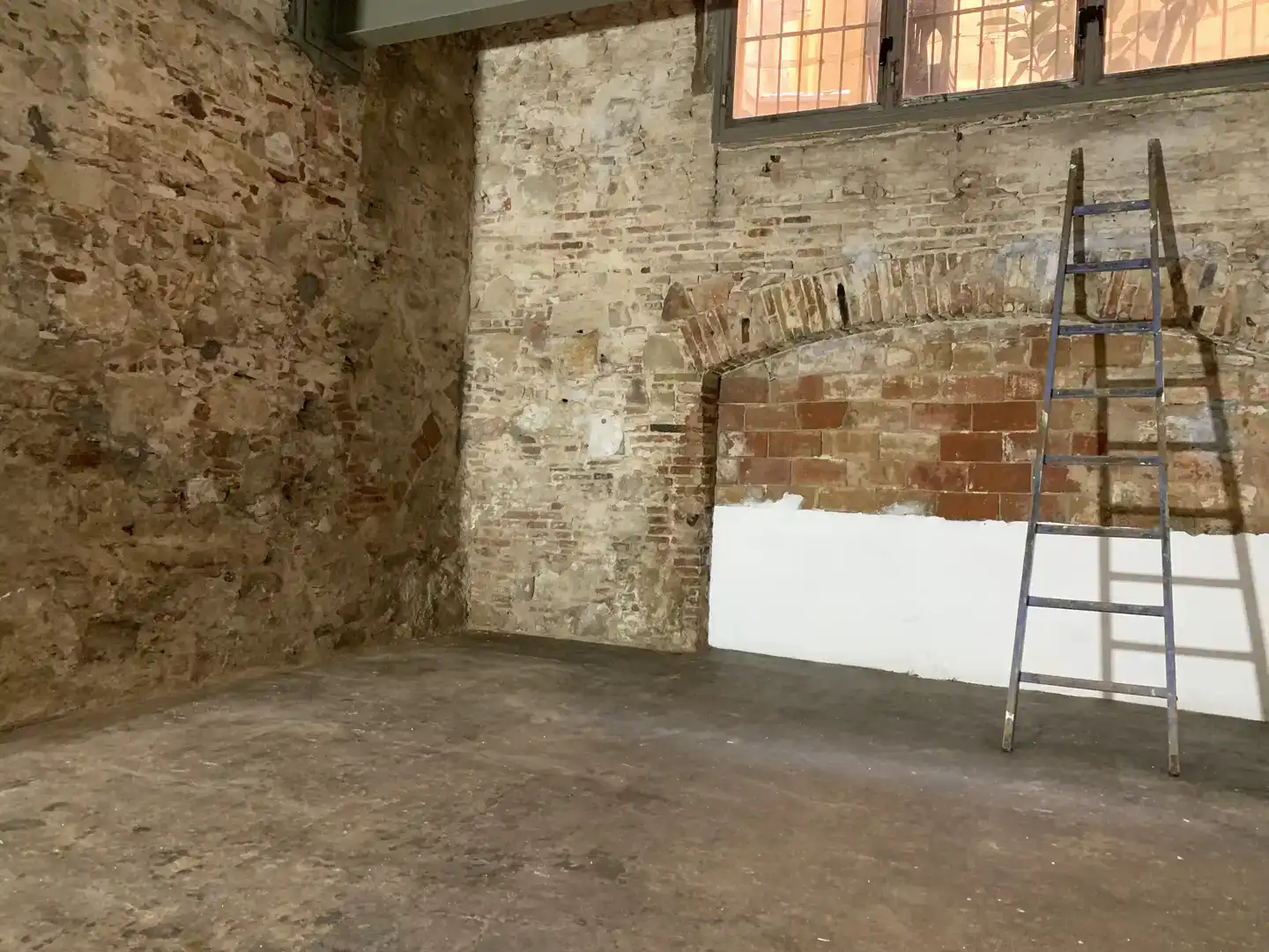 Study for rent in Barcelona