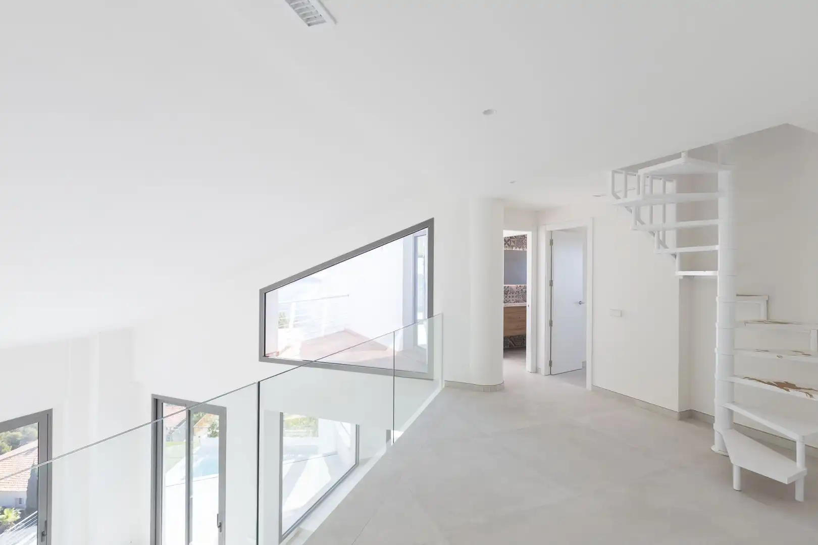 Houses for sale in Jávea / Xàbia  with Air Conditioner, Heating and Private garden