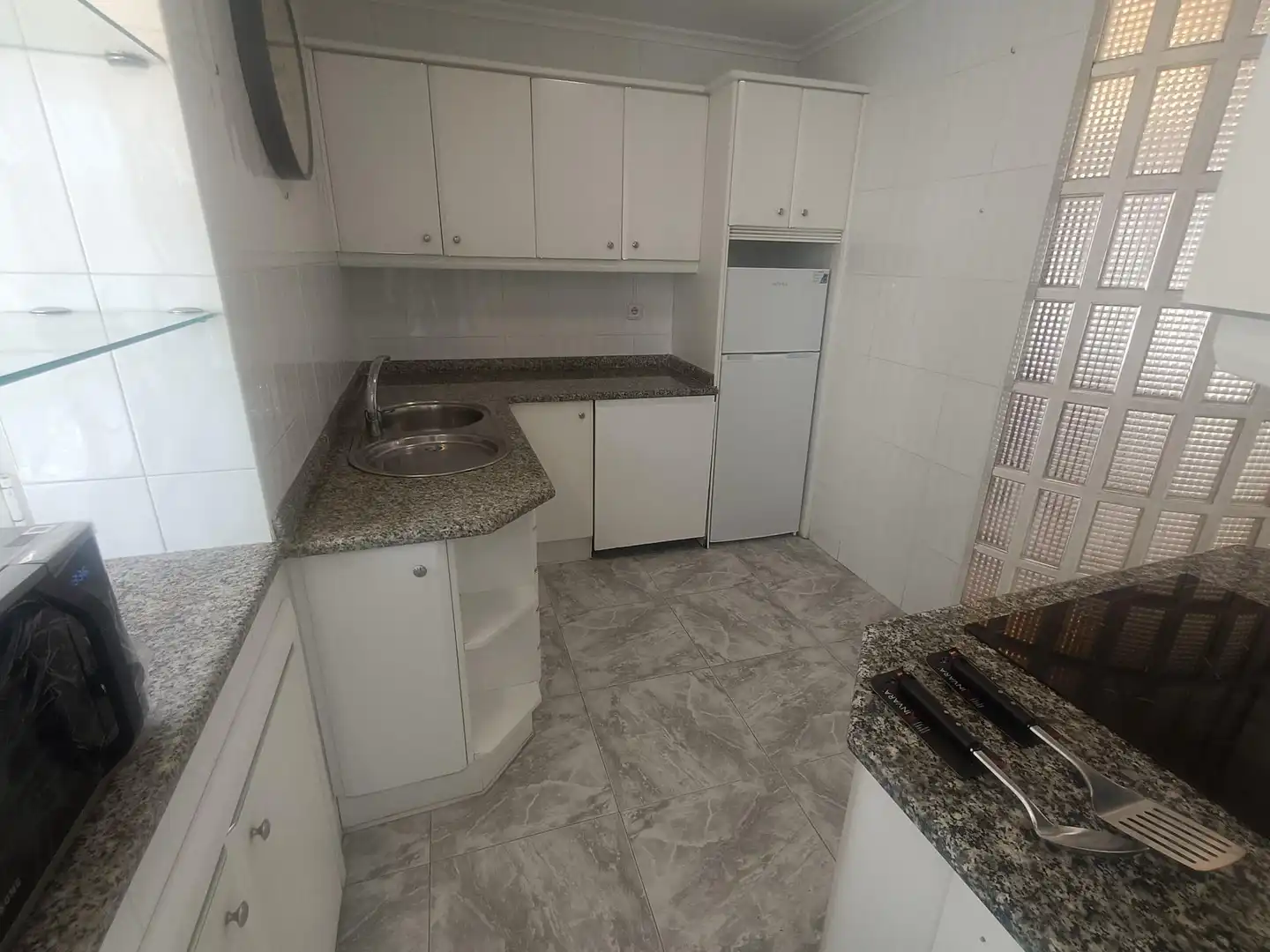 Küche von Wohnung zur Miete in Santander mit Abstellraum, Möbliert und Balkon