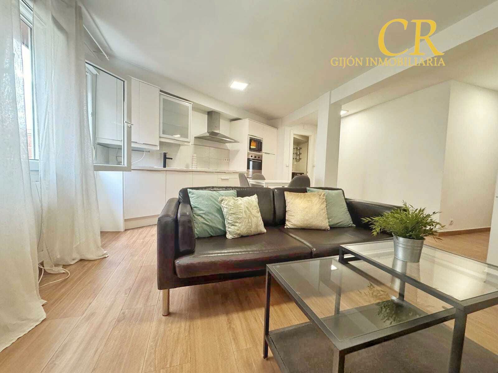 Apartment to rent in Calle Echegaray, Llano