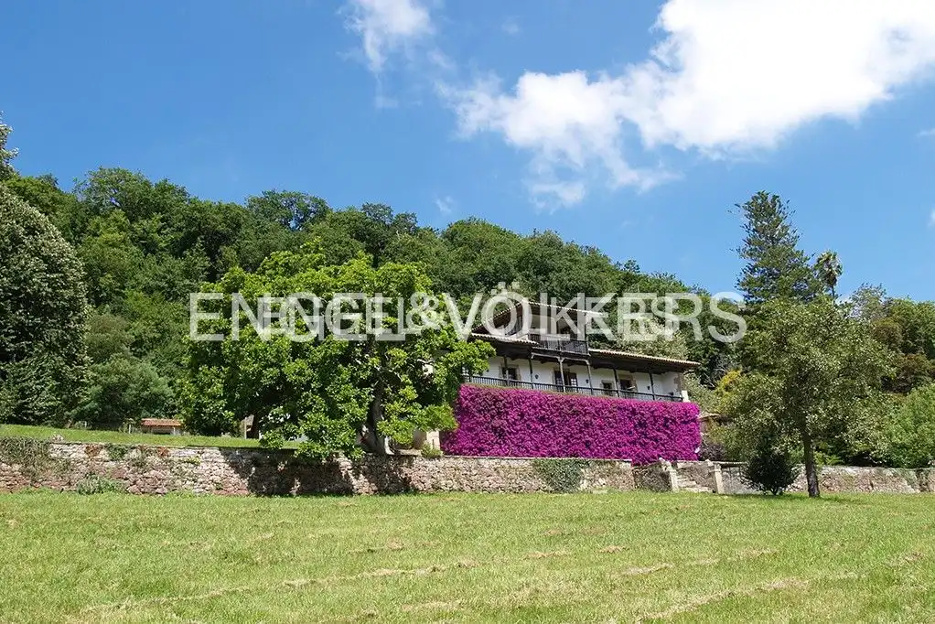 Houses for sale in Villaviciosa  with Heating, Private garden and Parquet flooring