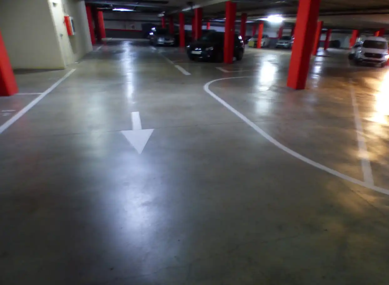 Parking with lift for sale in Paper, imagen 6
