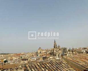 Vista exterior de Casa o xalet en venda en  Toledo Capital