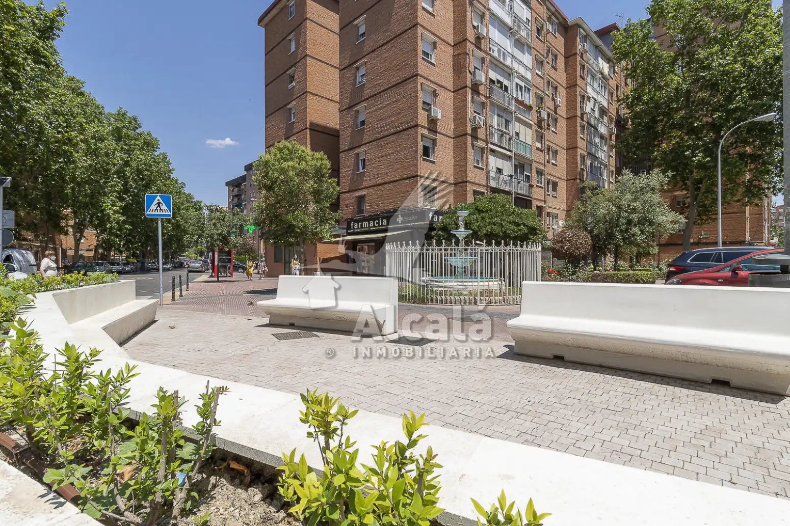 Vista exterior de Piso en venta en Alcalá de Henares con Calefacción y Terraza