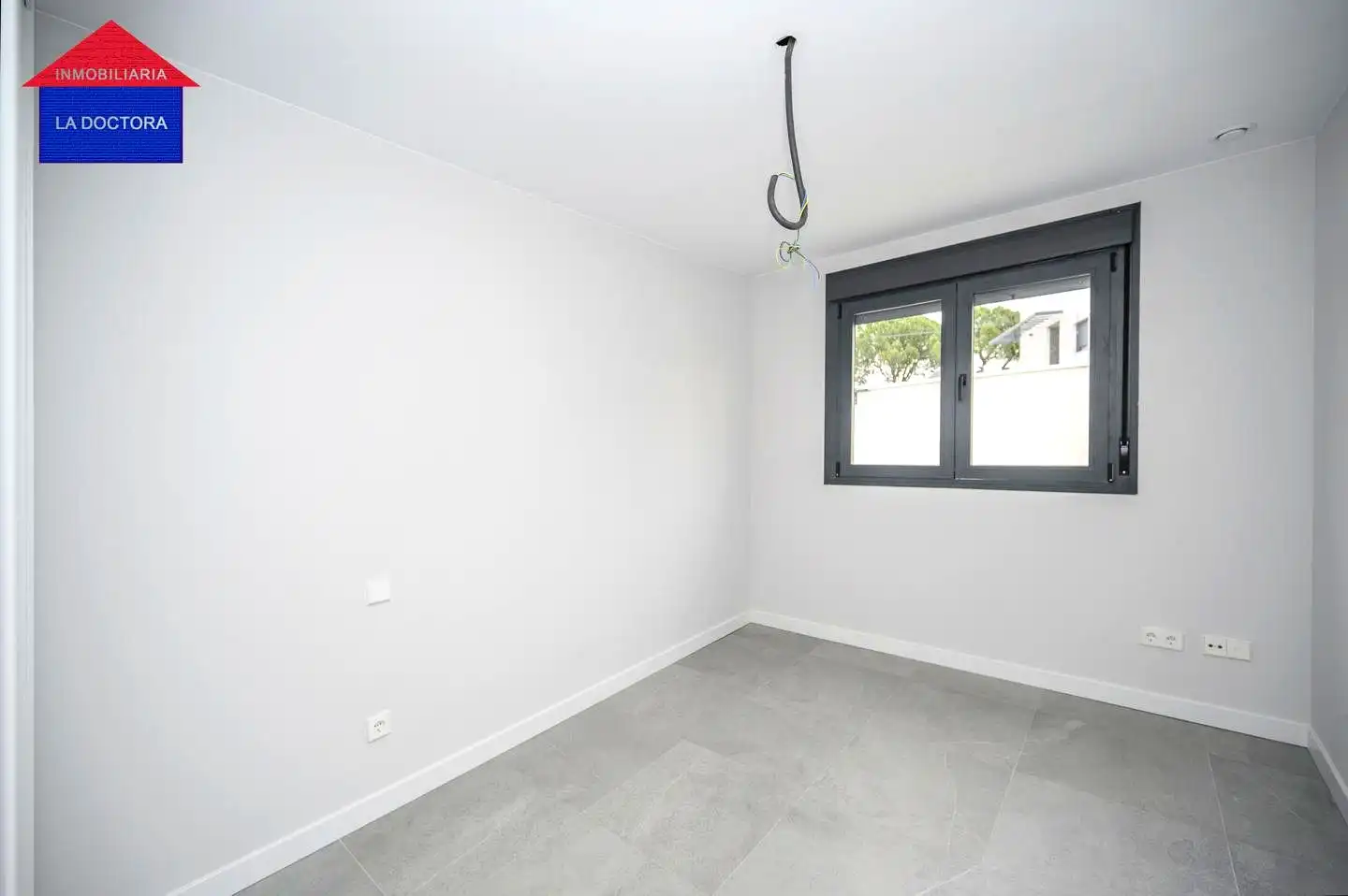 Habitación de Casa adosada en venta en Villamantilla con Aire acondicionado, Calefacción y Jardín privado