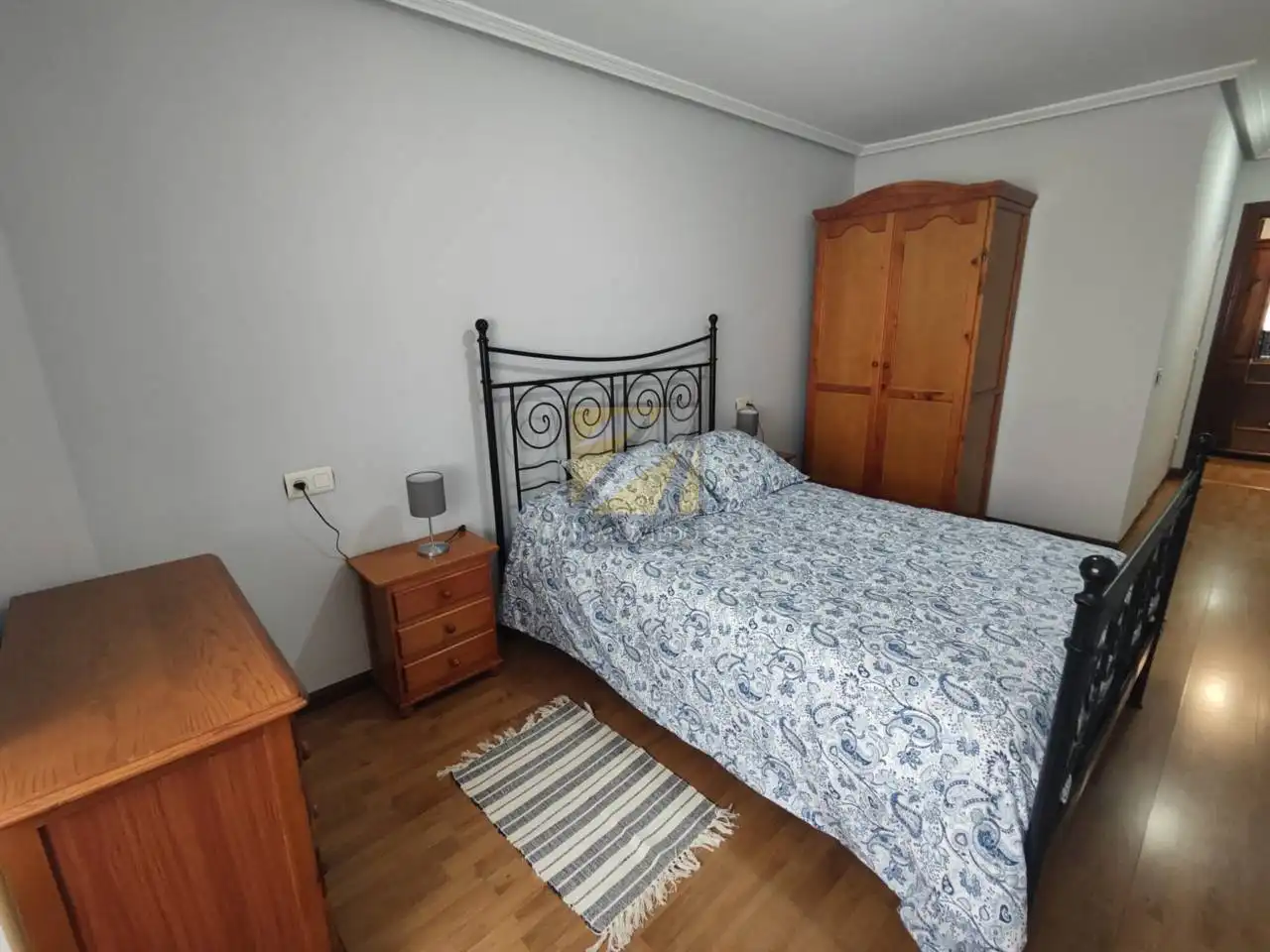 Apartament de lloguer a Salesas - Foncalada - Campoamor
